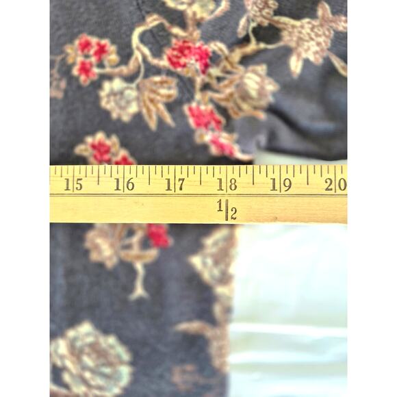 Garnet Hill Wool Cardigan Sweater Med Gray Red Floral Lightweight Layering Lux - Picture 9 of 11